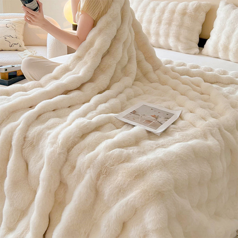 Luxury Thick Faux Fur Blanket Soft Plush Throw with Cushion Cream White