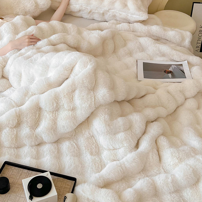 Luxury Thick Faux Fur Blanket Soft Plush Throw with Cushion Cream White