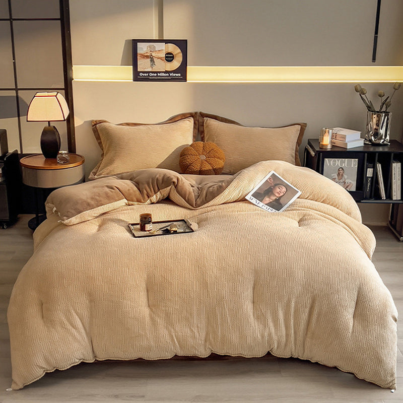 Thick Winter Warm Quilt Reversible Jacquard Milk Velvet Comforter 200x230cm Beige
