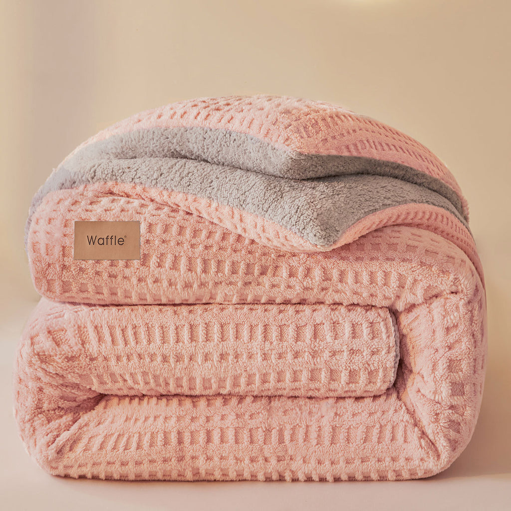 Thick Winter Warm Quilt Reversible Waffle Plush Comforter 200x230cm Pink