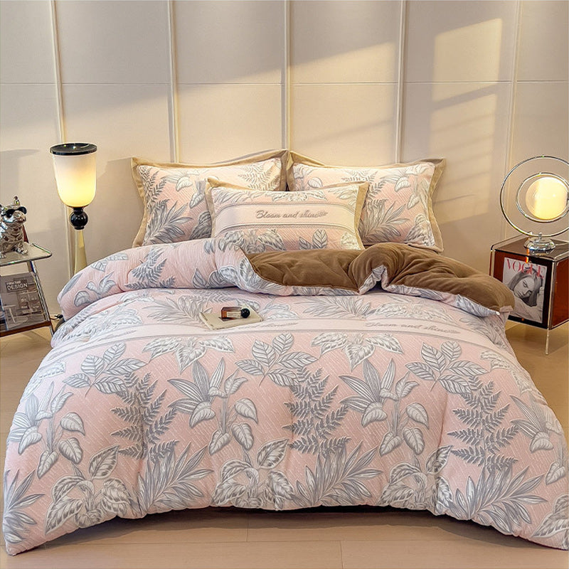 Winter Warm Jacquard Leaf Milk Velvet Comforter Plush Blanket 200x230cm Pink