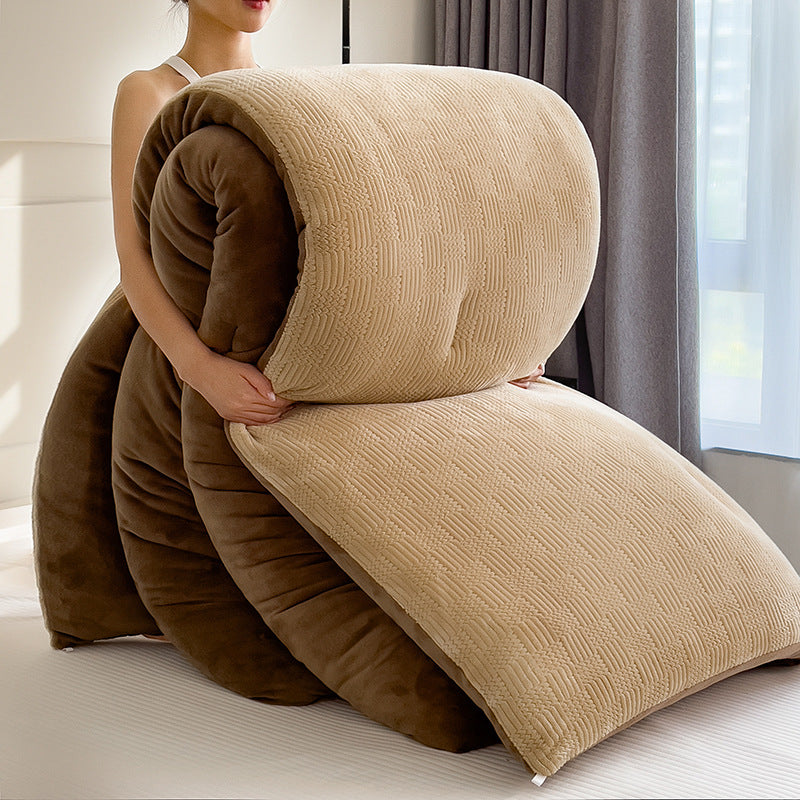 Thick Winter Warm Quilt Reversible Jacquard Milk Velvet Comforter 200x230cm Beige