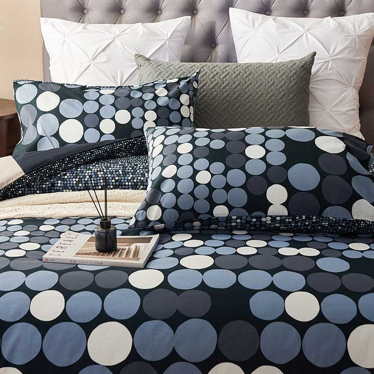 One Pair of 100% Cotton Dots Print Pillowcases Assorted Pattern