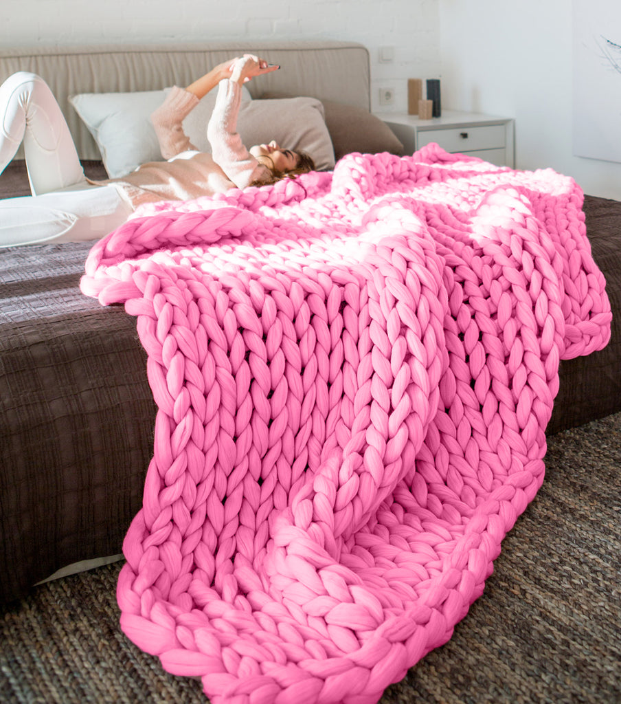 Hand Knitted Thick Acrylic Yarn Chunky Blanket Tight Knit Throw Rug 120x180cm Pink