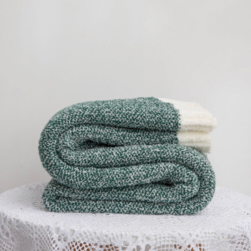 Acrylic Chenille Knitted Blanket Super Soft Plush Throw Rug Blanket 130x160cm