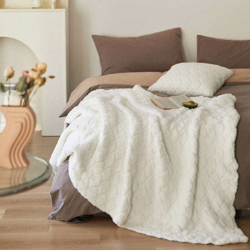 Super Soft Microfibre Winter White Blanket 130x160cm Sofa Throw Rug