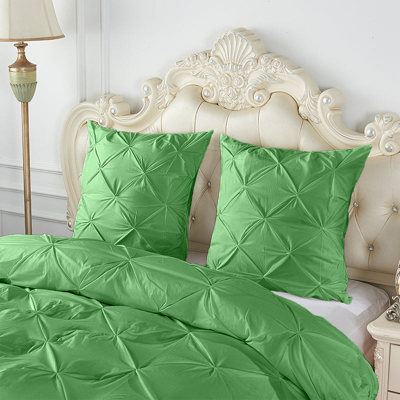 A Pair of 100% Cotton Green Diamond Pinch Pleated Euro Cushion Covers 65x65cm